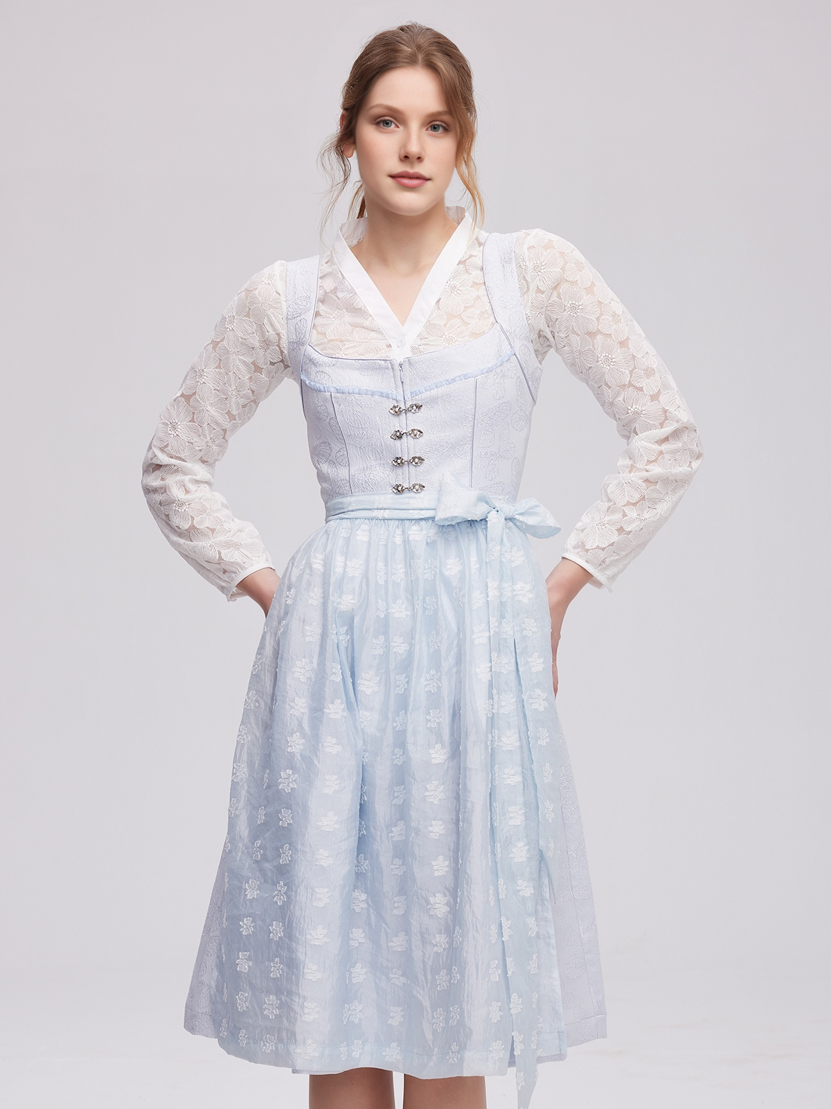 Modernes Samt Dirndl in Blau