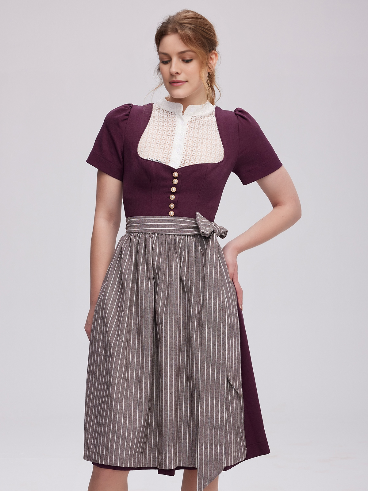 Dirndl Jeansblau mit modernem Twist