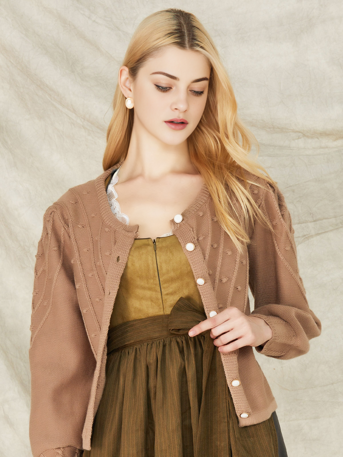 Traditionelles Dirndl mit modernem Touch