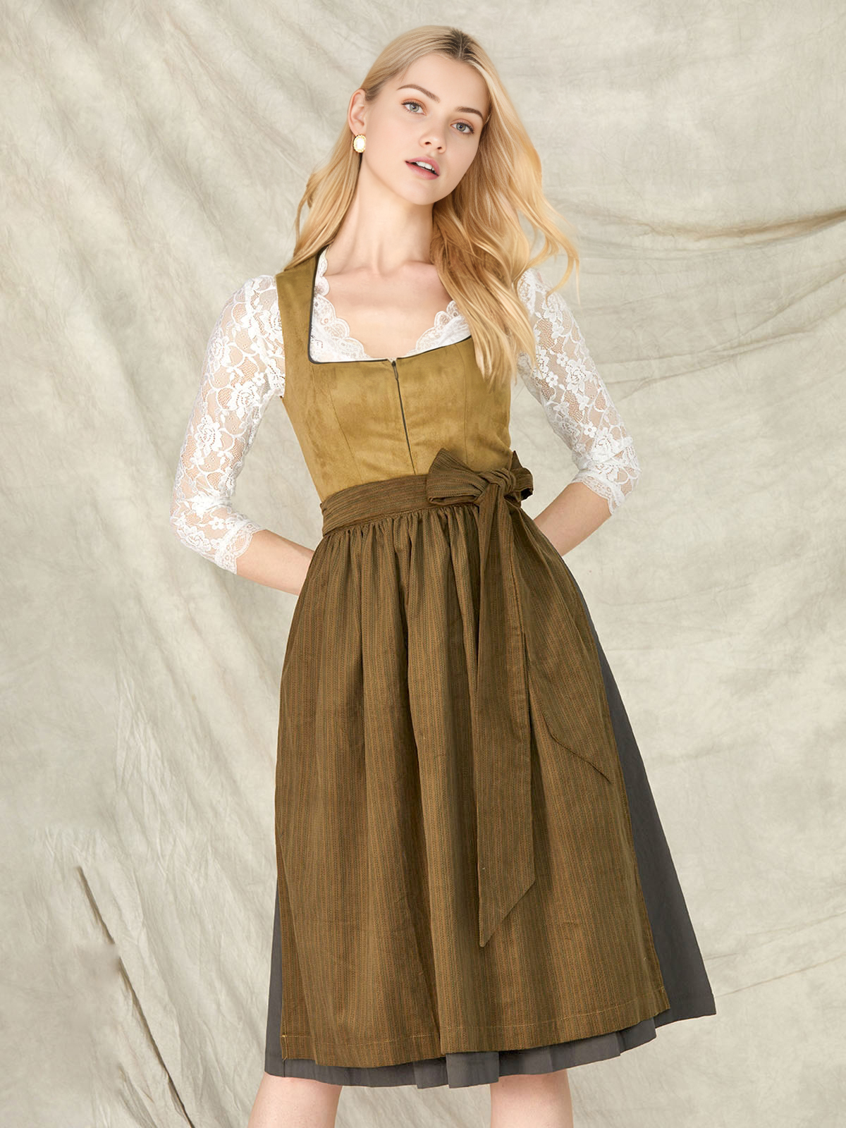 Modernes Dirndl mit Samt in Grün